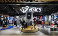ASICS 中国首家运动体验店在上海开